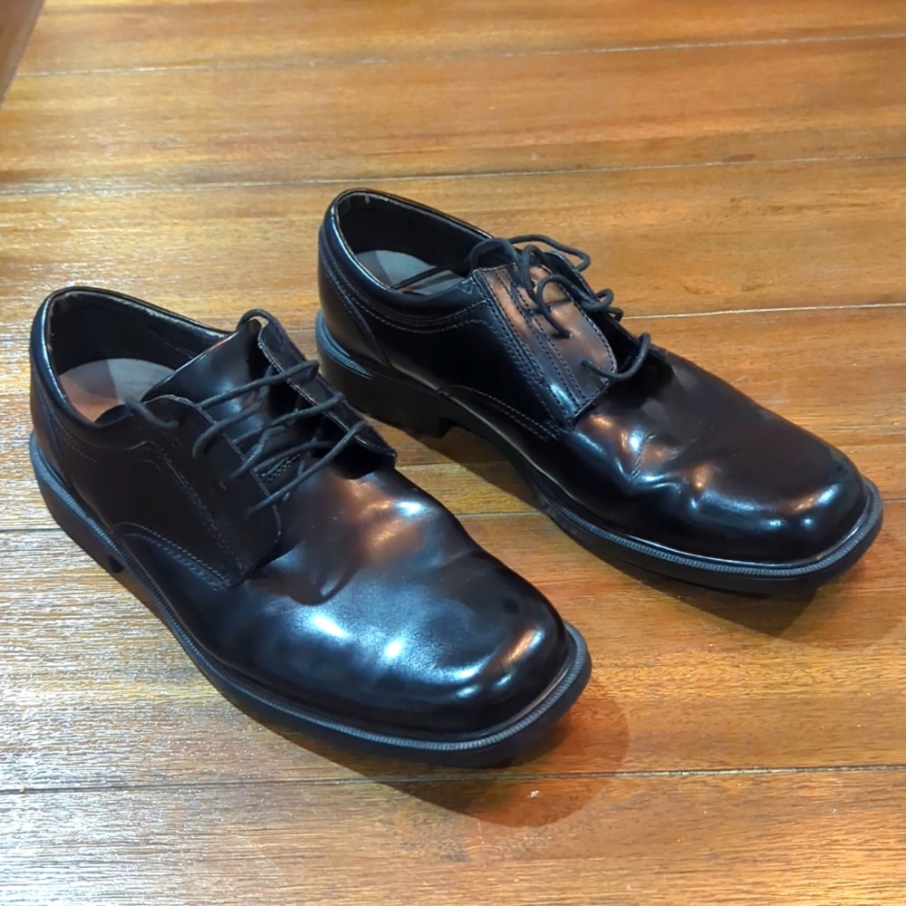 Dockers Dress Shoe